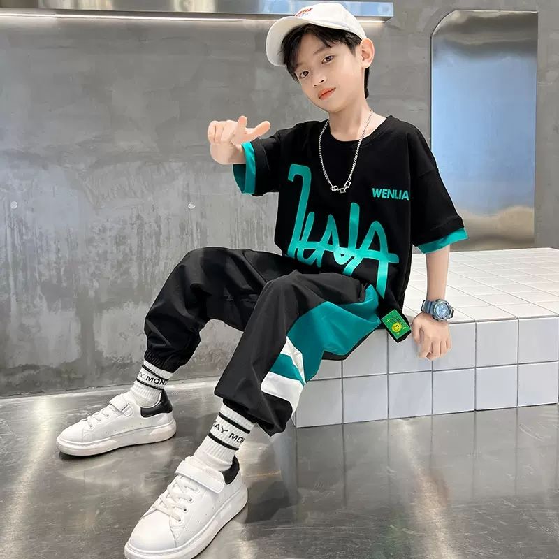 P boys summer suit thin children&#039;s 2023 new Korean fashion boy short sleeve ice silk pants two-piece.