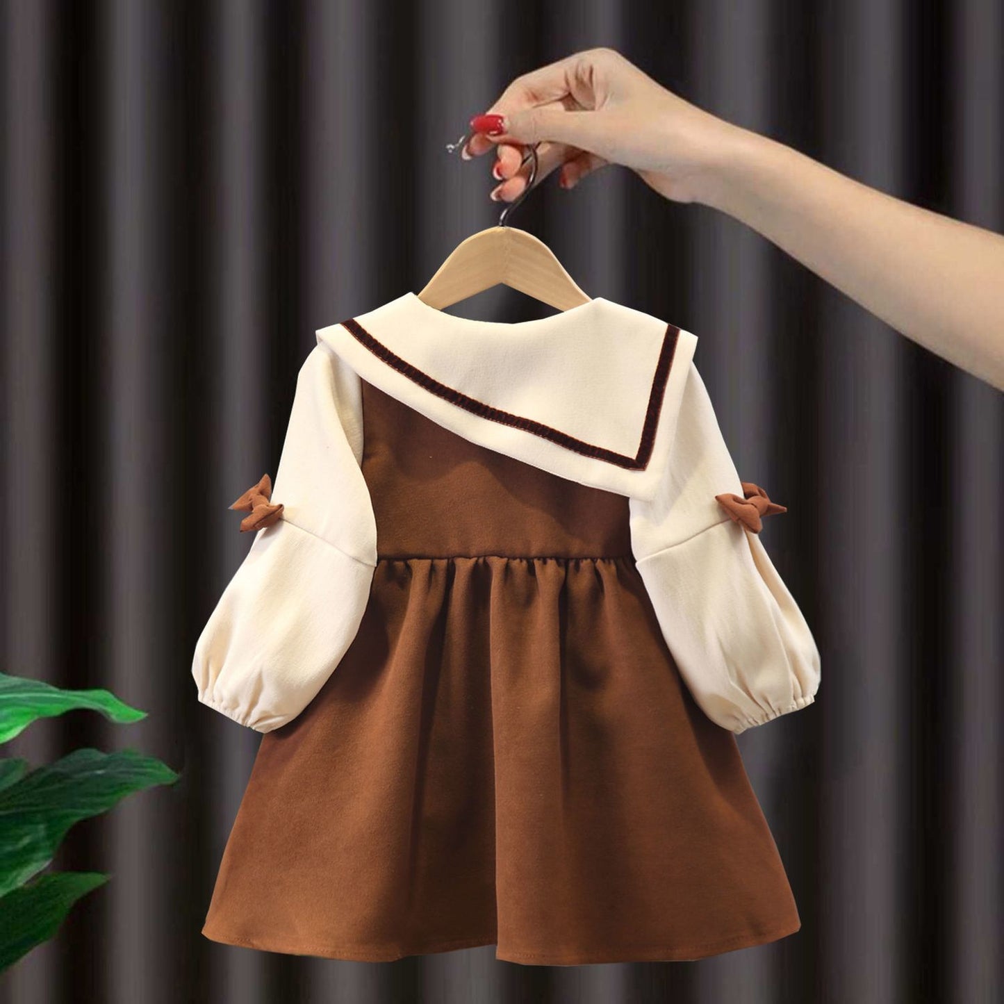 Vestidos para niñas Ropa de otoño 2023 Nuevas faldas para bebés Estilo otoño e invierno Faldas largas gruesas de estilo universitario para niños y estudiantes de secundaria 