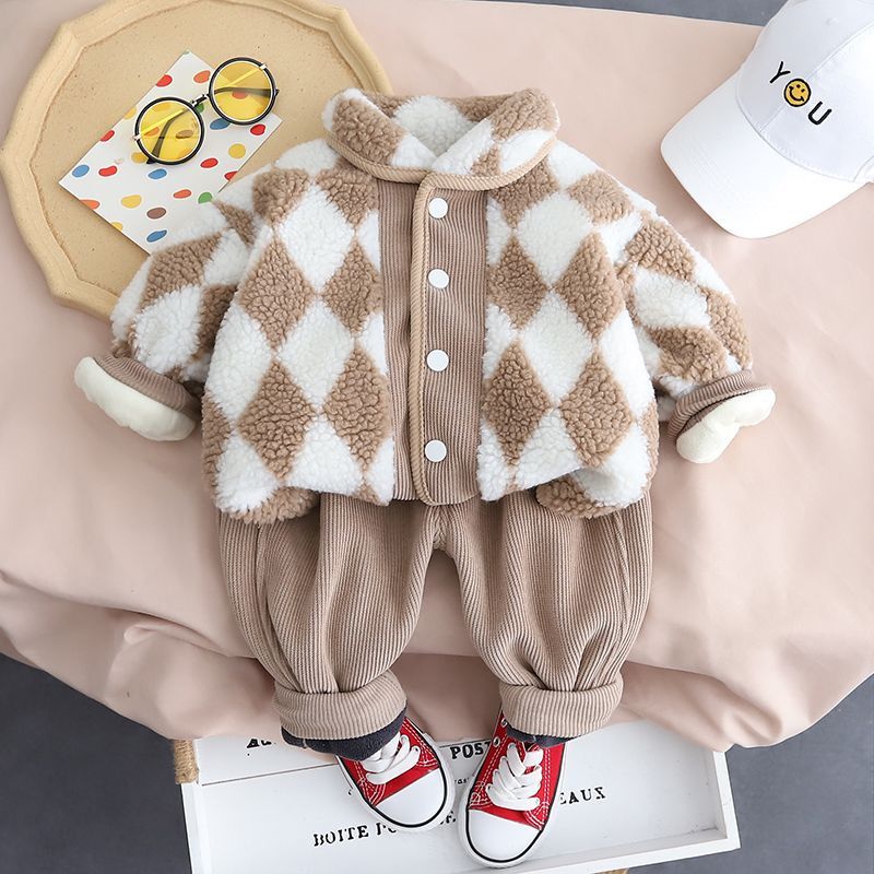 P Boys' suit with fleece, new children's casual foreign style baby autumn and winter clothes, baby fleece and thicker two-piece set