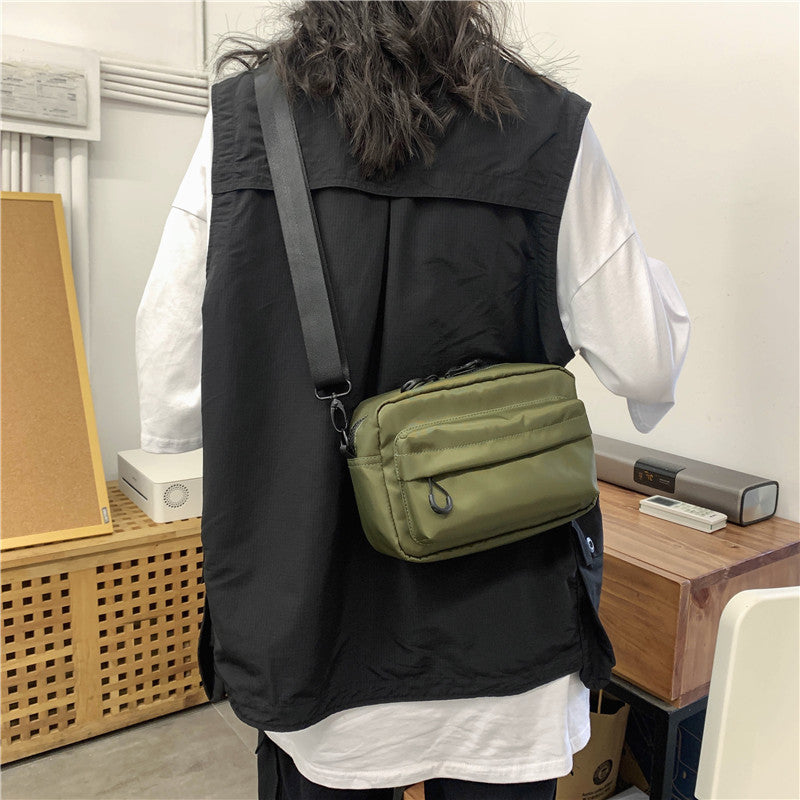 A men's bag high-end casual shoulder messenger bag women's large-capacity ins Japanese simple Harajuku small satchel