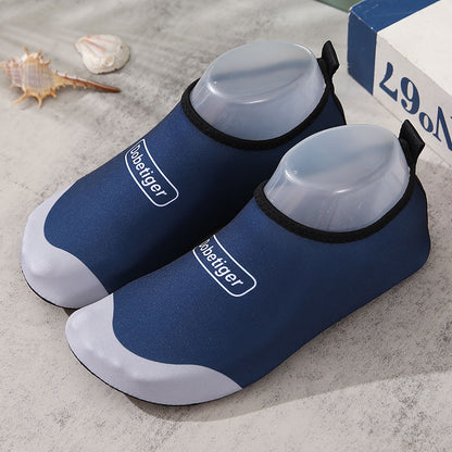 P Summer Beach Socks, Three Family Soft Sole Quick Drying Shoes, Diving and Wading Shoes, Anti slip Creek Tracing Shoes, Indoor Floor Shoes and Socks