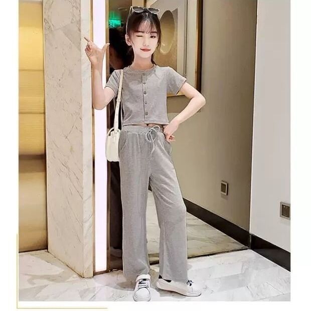 P Girls' summer suits, foreign fashion, Internet celebrity children's clothes, 2024 middle-aged and older children's girls, short-sleeved wide-leg pants two-piece set