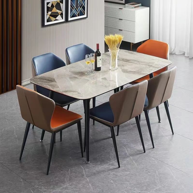 Combinación de mesa y silla de comedor con losa de roca brillante 