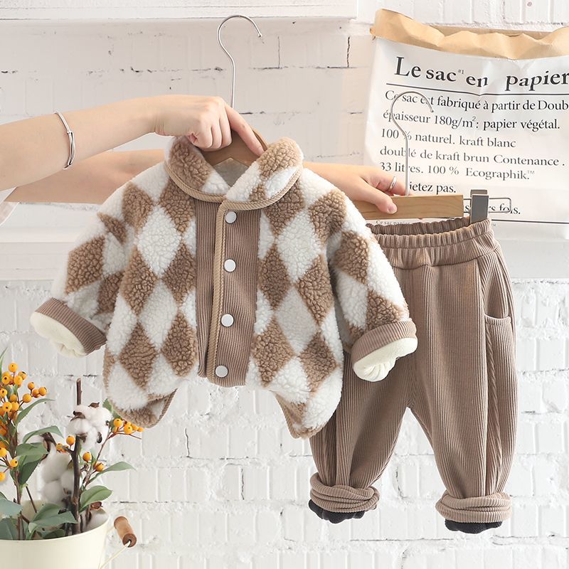 P Boys' suit with fleece, new children's casual foreign style baby autumn and winter clothes, baby fleece and thicker two-piece set