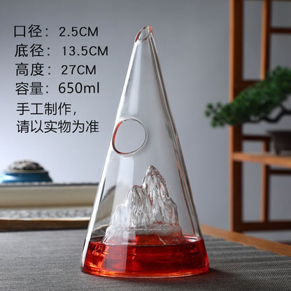 Pyramid wine decanter, mountain peaks, waterfalls, red wine dispenser, creative and minimalist wine pouring device, glass wine pot