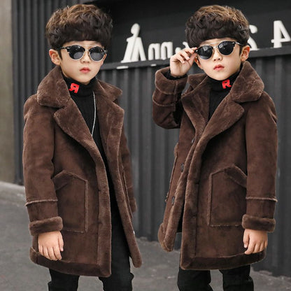 Boys' woolen coat mid-length 2023 new autumn and winter children's stylish fur one-piece handsome thickened coat