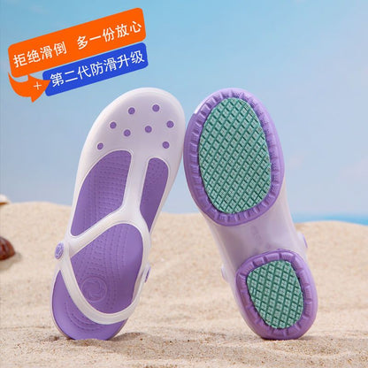 Zapatos con agujero en forma de P para mujer, de verano, antideslizantes, con suela gruesa, Mary Jane, nuevas zapatillas de gelatina Baotou, zapatos de playa, sandalias de enfermera para mujer. 