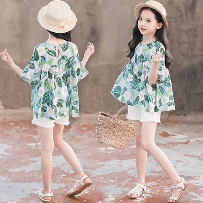 P Girls' summer clothes, new suits, foreign children's clothes, summer Internet celebrities, short-sleeved thin children's sports shorts, two-piece set