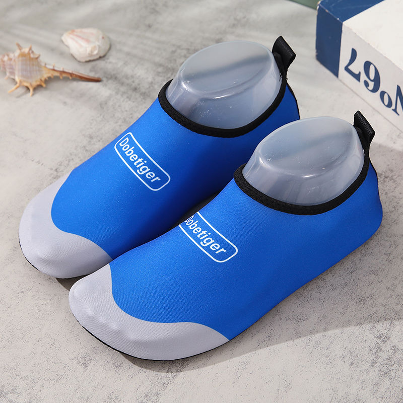 P Summer Beach Socks, Three Family Soft Sole Quick Drying Shoes, Diving and Wading Shoes, Anti slip Creek Tracing Shoes, Indoor Floor Shoes and Socks