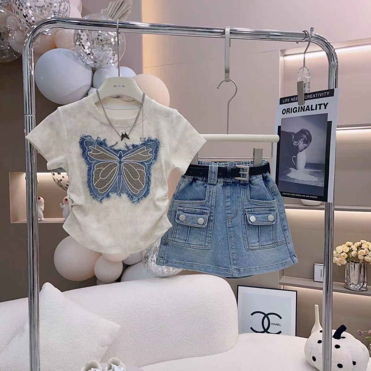 P Girls' Summer Suit 2024 Summer New Children's Foreign Style Short Sleeve T-Shirt Casual Internet Celebrity Denim Skirt Two-piece Set