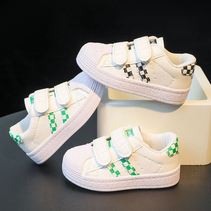 P 2024 spring and autumn new children&#039;s shell head shoes breathable girls&#039; shoes and boys&#039; sports shoes casual small white shoes.