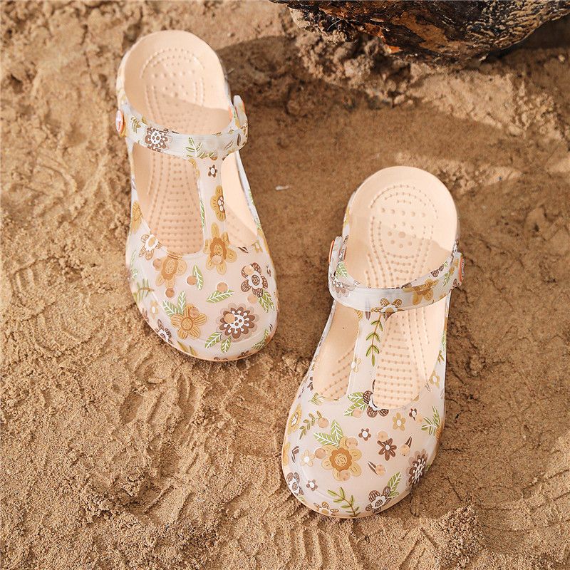 P 2024 Zapatos con agujeros para mujer, suela gruesa de verano, zapatos de gelatina, pies antiolor, pantuflas Tutou para uso externo, zapatos de playa transpirables de dos usos 