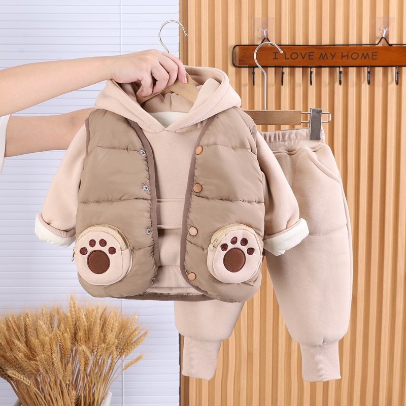 P boys autumn and winter velvet thickened three-piece set new foreign style baby children's winter clothes cotton coat vest set tide