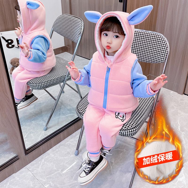 P baby girl 1 year old baby girl 3 children's clothing fleece thickened boys sweater three-piece set children's winter warm jacket set