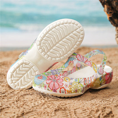 P 2024 Zapatos con agujeros para mujer, suela gruesa de verano, zapatos de gelatina, pies antiolor, pantuflas Tutou para uso externo, zapatos de playa transpirables de dos usos 