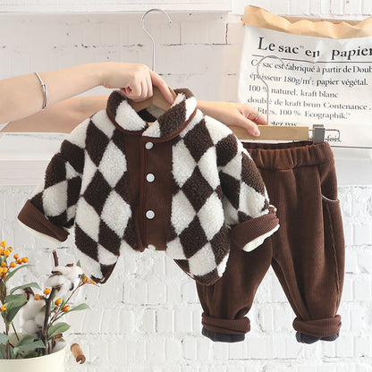 P Boys' suit with fleece, new children's casual foreign style baby autumn and winter clothes, baby fleece and thicker two-piece set