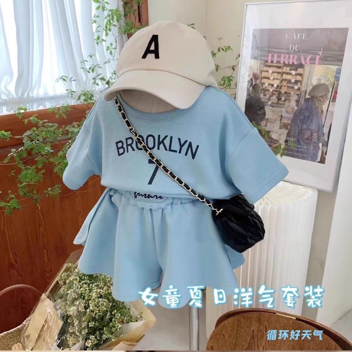 Girls Summer Set, New Korean Edition for Girls, Fashionable and Fashionable Cotton Short sleeved T-shirt and Shorts, Two Piece Set