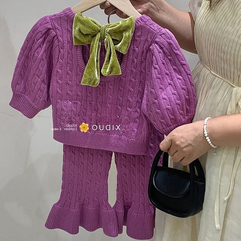 Conjunto fragante para niña, suéter de punto de moda para bebé, pantalones acampanados, conjunto informal coreano de dos piezas para niños a la moda 