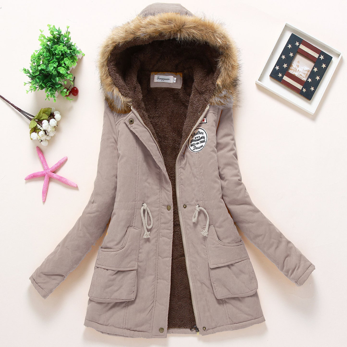 A autumn and winter new Korean version of medium and long women's cotton-padded clothes, plush collar, slim fit, thickened large size coat top