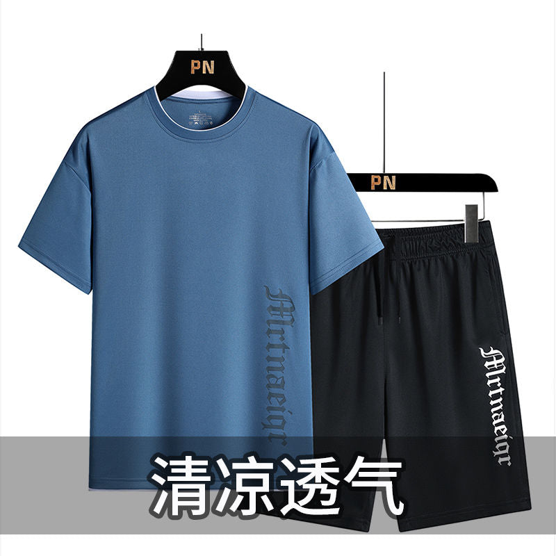 P Leisure sports T-shirt for men in summer is loose, versatile and handsome, running trend, beach pants and a set of men.