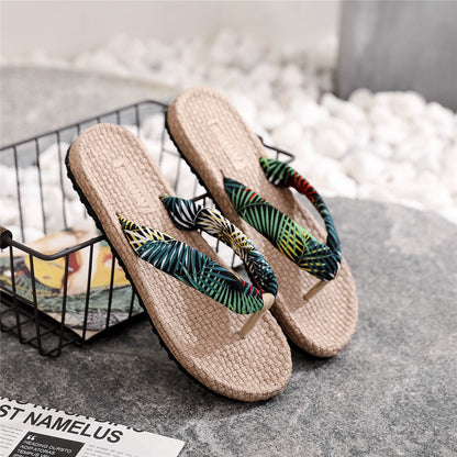 P Herringbone Slippers Female 2021 Summer New Korean Flat-bottom Joker Slippers Female Wear Fashion Beach Shoes