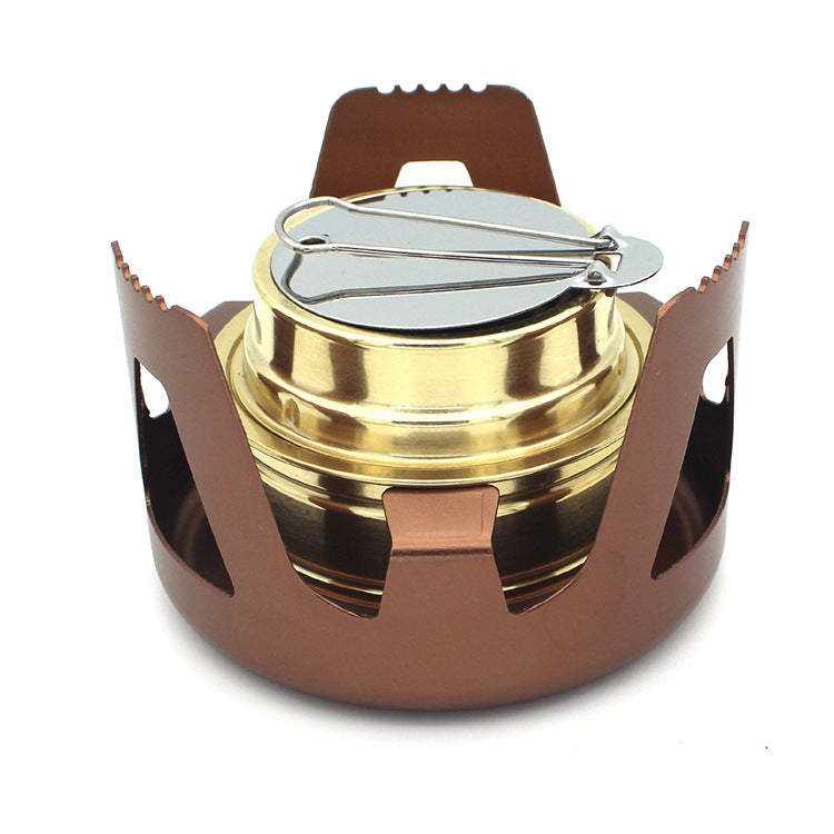 A outdoor alcohol stove liquid alcohol gasifier with mini portable alcohol stove for cross-border use.