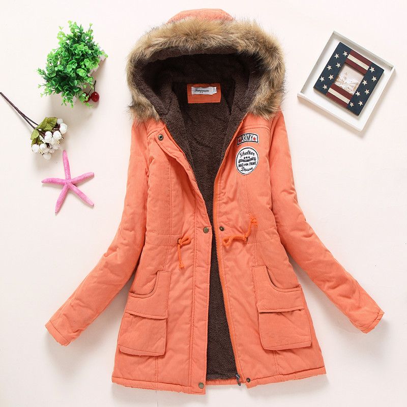 A autumn and winter new Korean version of medium and long women's cotton-padded clothes, plush collar, slim fit, thickened large size coat top