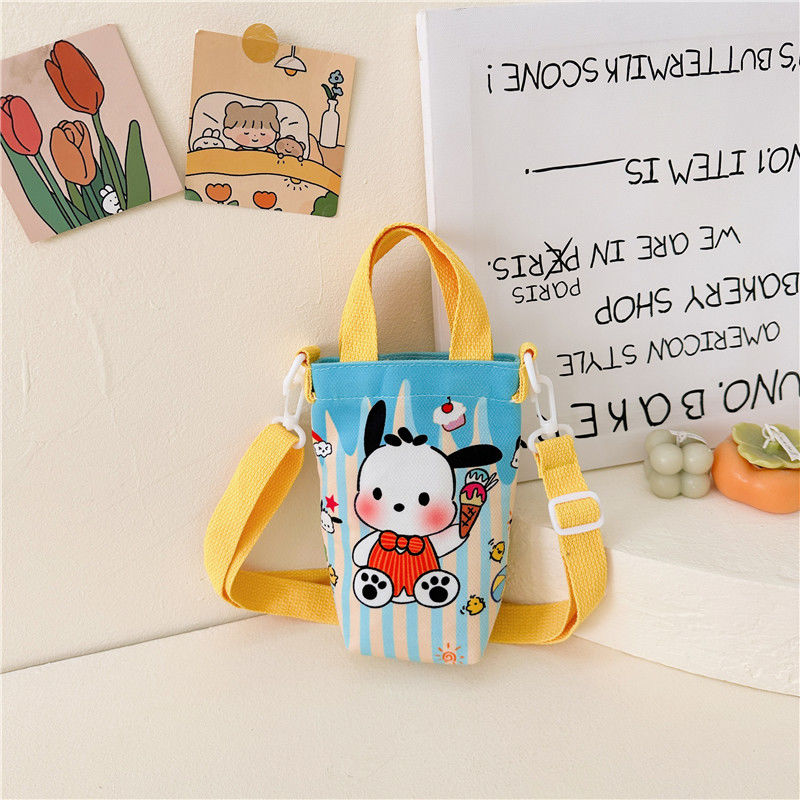 A Fashionable New Children's Bag Cute Girl Large Capacity Water Cup Canvas Bag High Beauty Baby One Shoulder Crossbody Bag