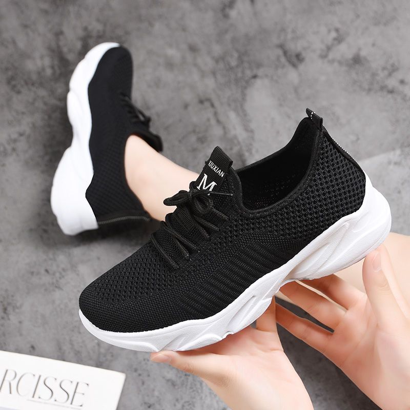 P Spring and Autumn Beijing Old Cloth Shoes Women's Mesh Shoes Breathable Mesh Top Soft Sole Anti slip Middle and Old Age Versatile Mom Sports and Casual Shoes