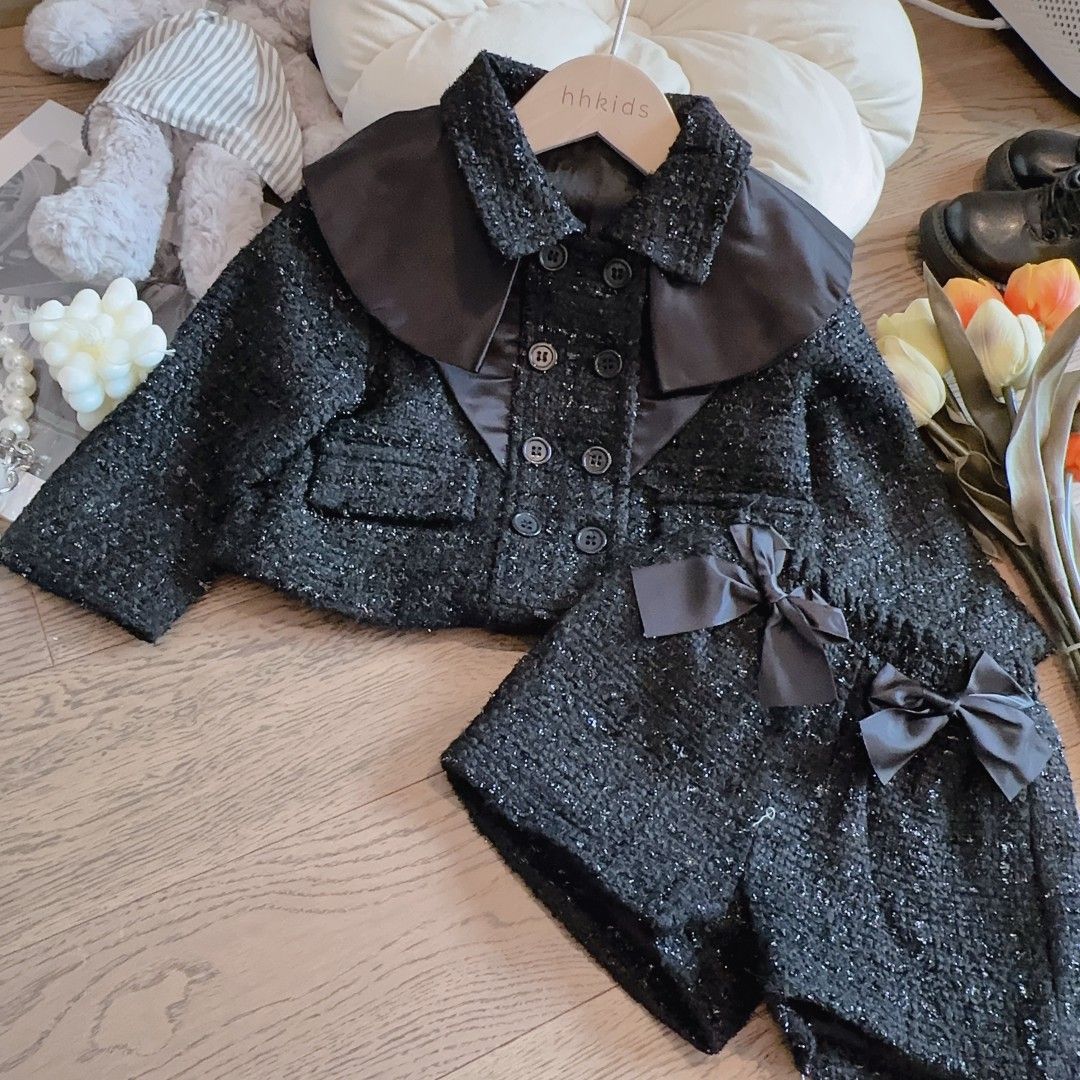 Nuevo conjunto de otoño/invierno para niña con pequeño viento fragante, temperamento de moda, conjunto de dos piezas tejidas de ropa de princesa de moda para niños 