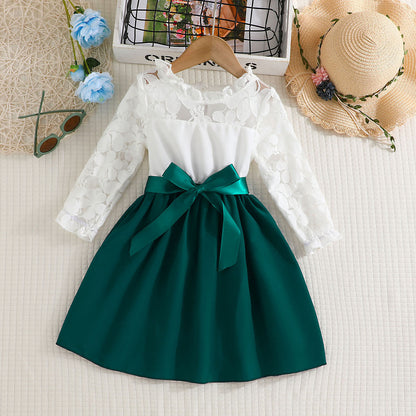 Girls dress princess wind Europe and the United States white lace stitching solid color hem princess skirt childhood dress dress.