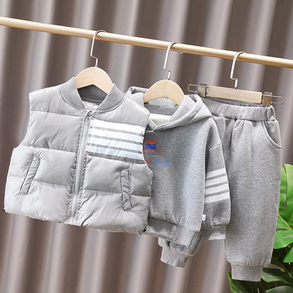 P children's sweater fleece sports three-piece set boys and girls autumn and winter Korean version medium and small children baby thickened set tide