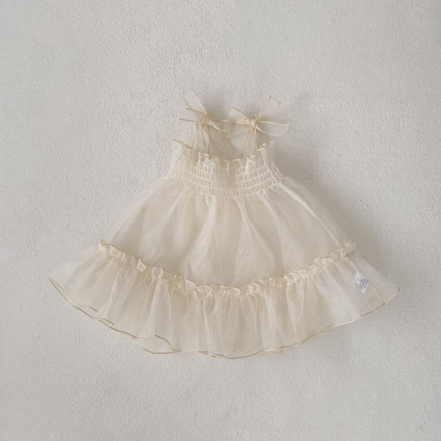 Vestido de princesa dulce para niña de verano 2024, vestido de banquete de cien días para niña, falda de joker de malla con lazo y tirantes 