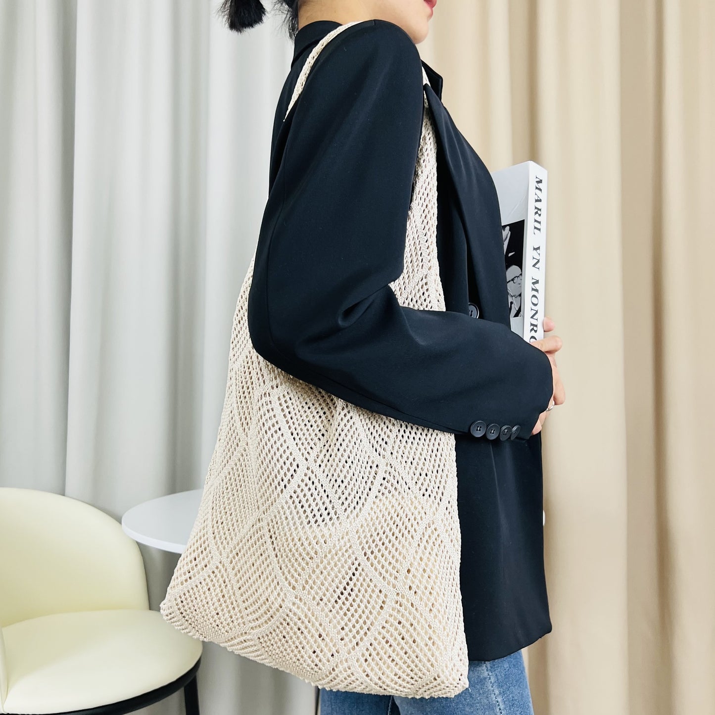 A 2023 new cross-border bags Japan and South Korea Tote solid color bags knitted bags hollowed out bags woven bags women&#039;s bags tide