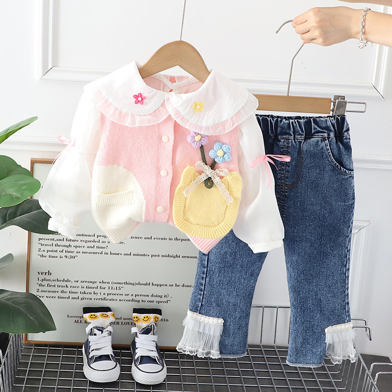 A girl autumn cute suit new spring and autumn clothes Korean version baby girl pocket flower vest three-piece set tide