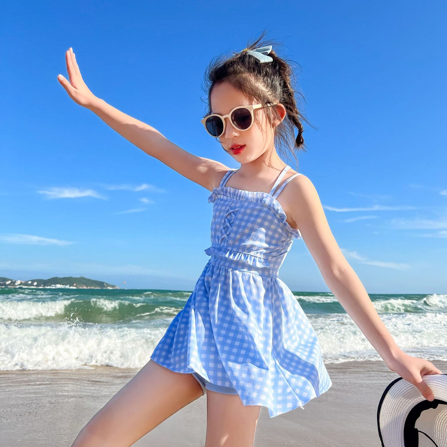 A New Children's Swimming Suit for Girls, Middle and Big Children, Split Skirt Style, Girls, Students, and Girls, Conservative Swimming Suit Wholesale 0.2KG