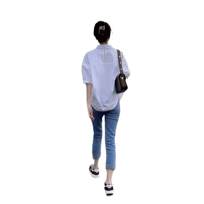 A medium-sleeved thin white shirt women's sunscreen 2024 summer new loose and thin shirt casual shirt