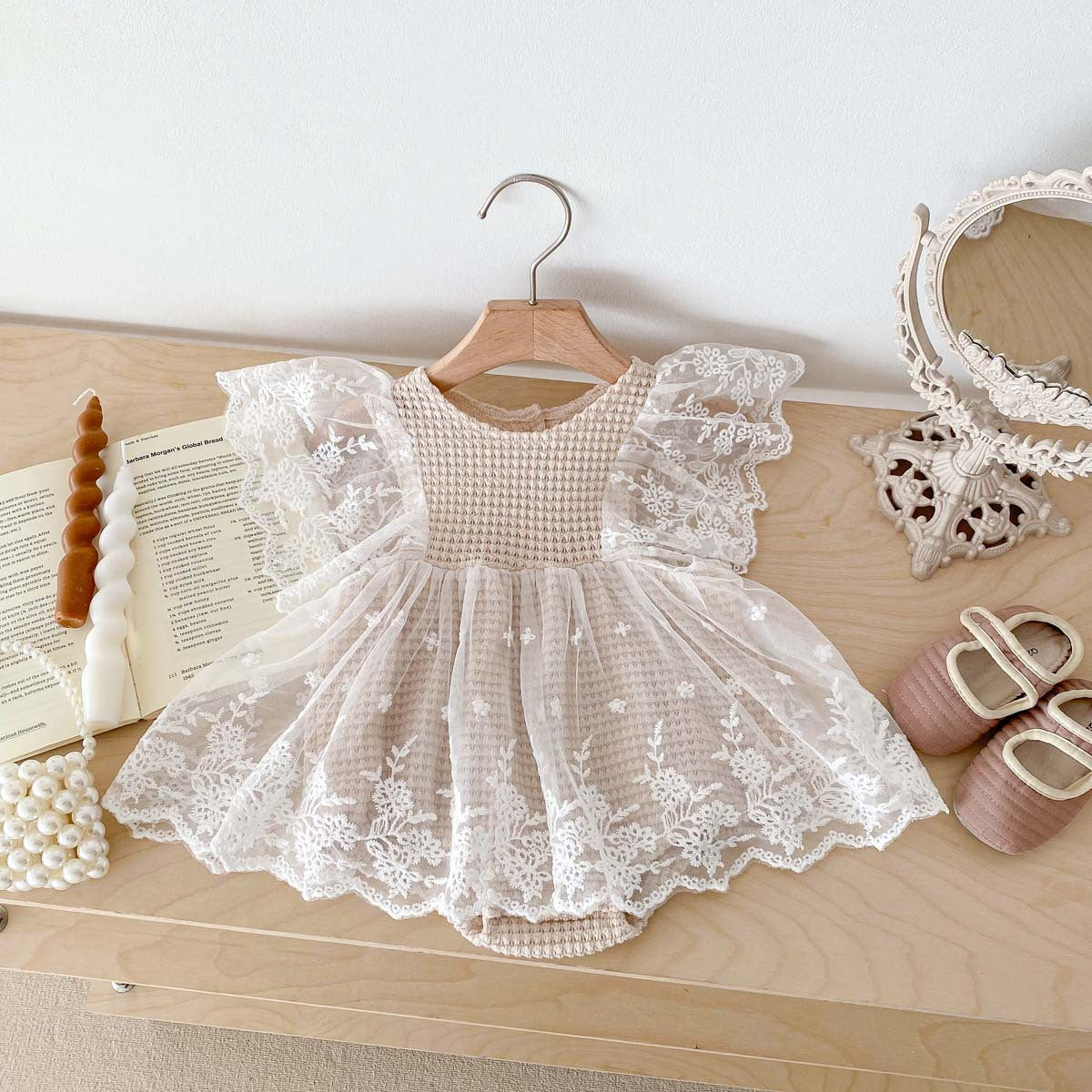 A Baby Bodysuit Korean Edition Girl Baby Lace Summer Flying Sleeves Wrapped Fart Coat Newborn Centenary Princess Harp Dress