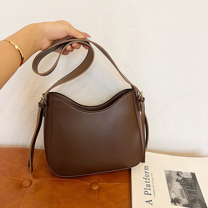 Shoulder bag large capacity retro women's crossbody bag 0.47 KG