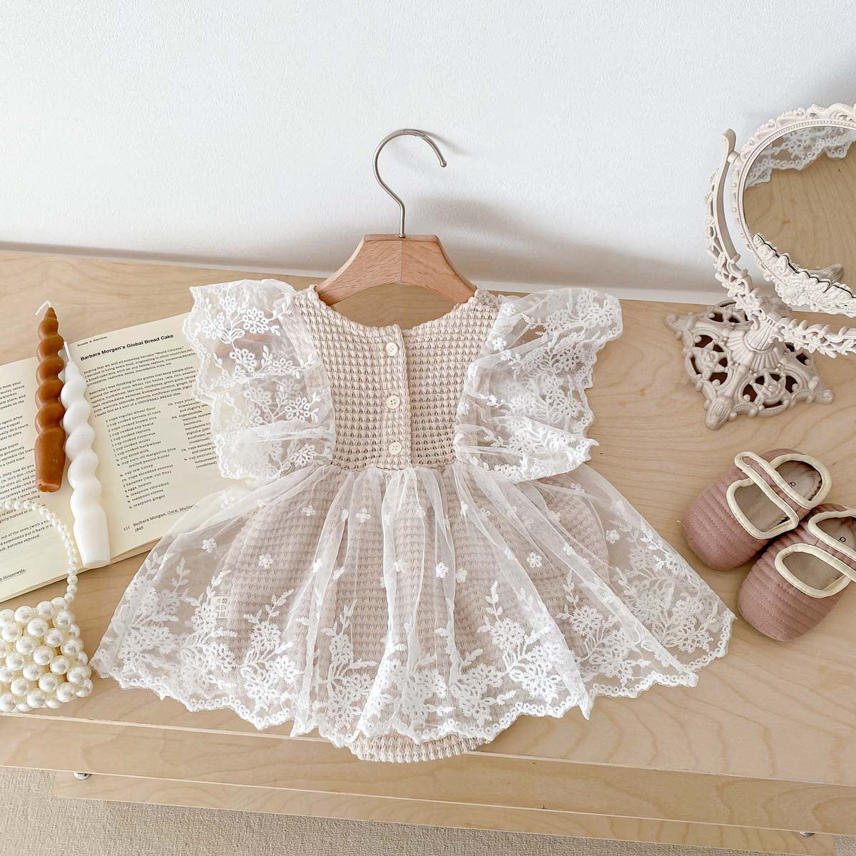 A Baby Bodysuit Korean Edition Girl Baby Lace Summer Flying Sleeves Wrapped Fart Coat Newborn Centenary Princess Harp Dress