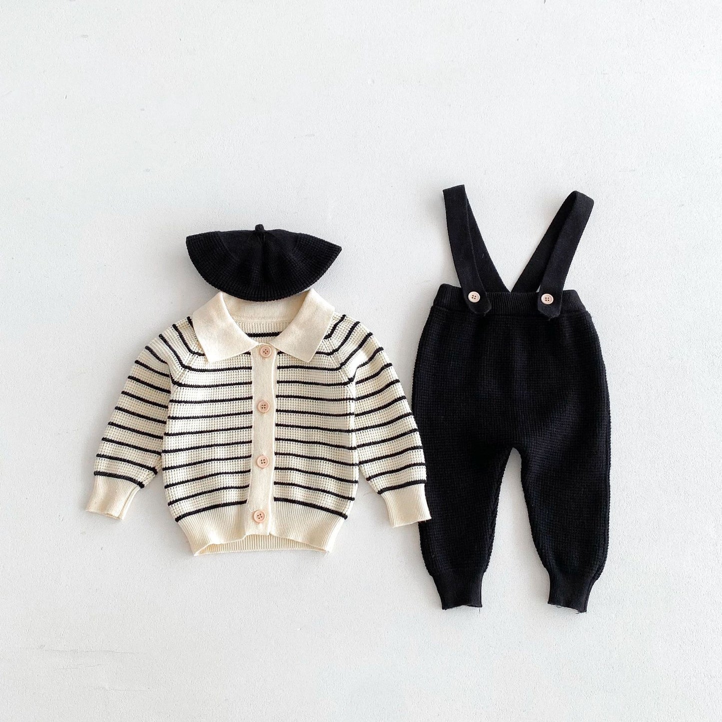 A Autumn and winter new children's clothing infant lapel striped long-sleeved cardigan waffle overalls trousers British two-piece set