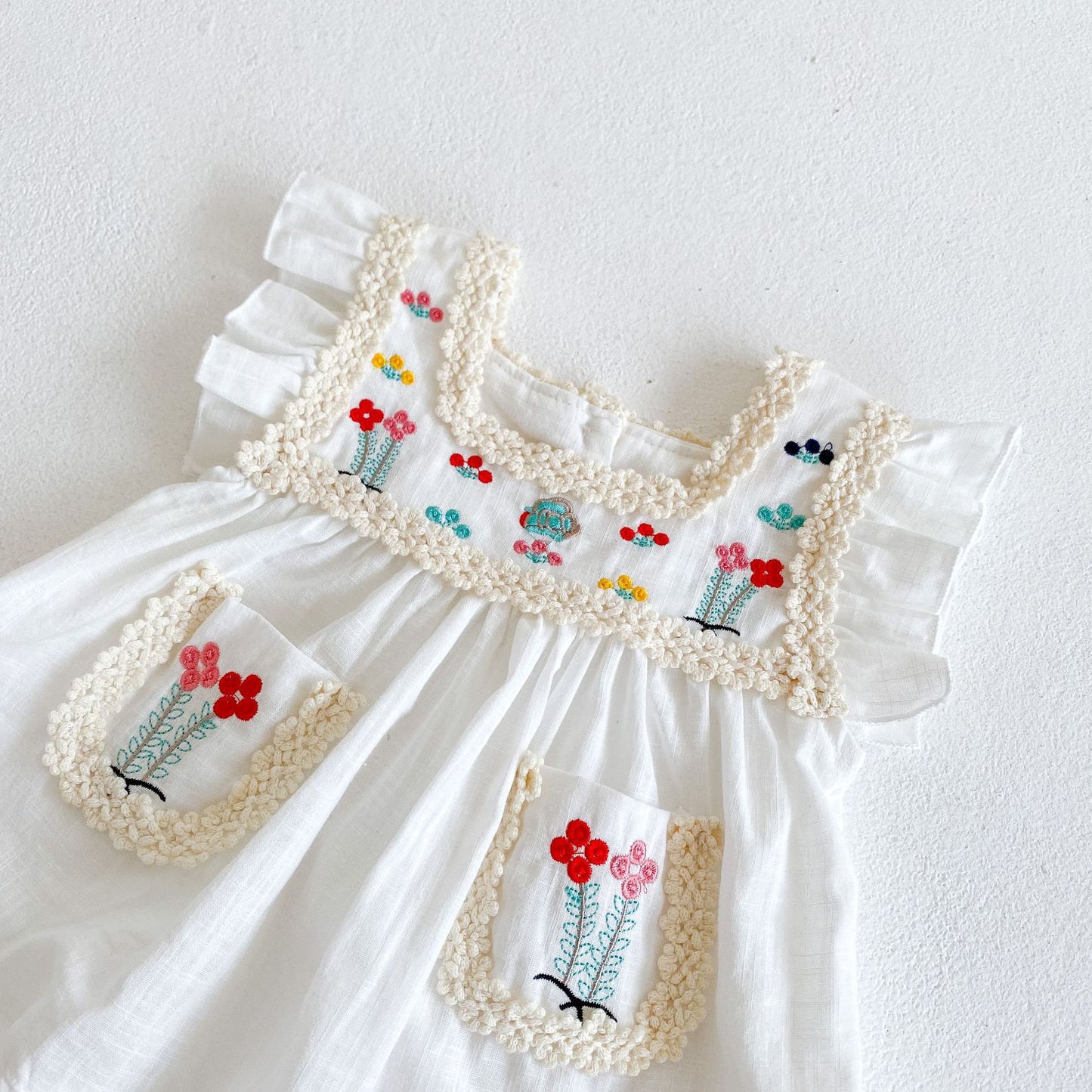 A ins 2023 summer new girl baby embroidered thin dress baby 0-3 years old white dress princess dress