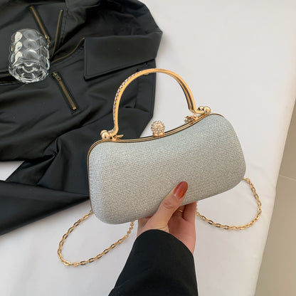 A 2024 spring new foreign casual shoulder bag bag crossbody bag simple and fashionable this year's popular women's handbag