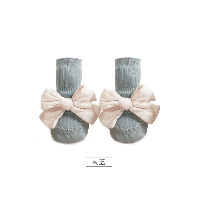 A autumn baby leather sole floor shoes and socks baby socks medium tube anti-drop Korean version bow princess socks toddler socks shoes