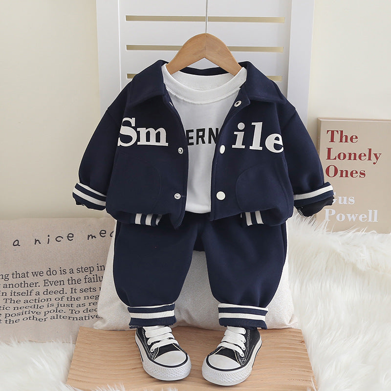 A new children's boys and girls autumn suit new men's and women's fried street baby tooling casual three-piece set