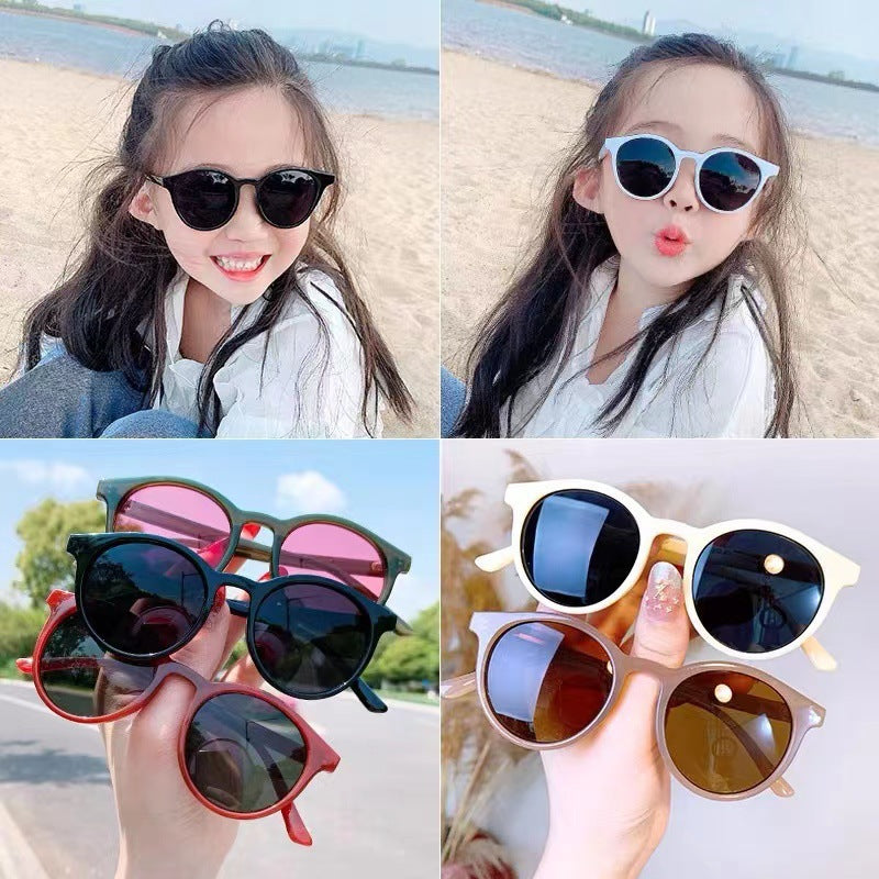 A manufacturer's best-selling new children's sunglasses, classic oval style, boys and girls' sunglasses, trendy and UV resistant sunshades