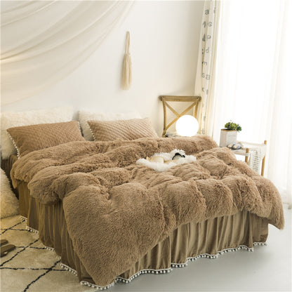 A Autumn and winter thickened warm mink velvet bed skirt four-piece crystal velvet princess wind long hair double-sided velvet bedding