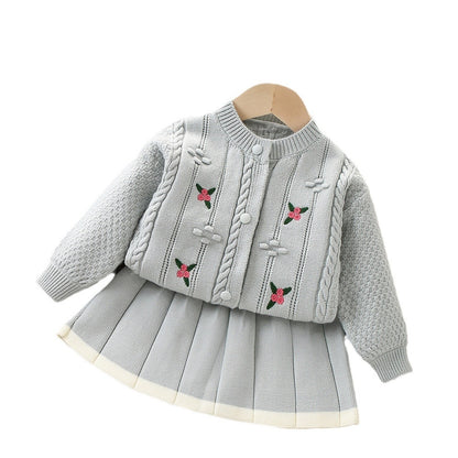 A girls sweater set autumn and winter new Korean version fashionable baby flower embroidery knitted cardigan skirt two-piece set