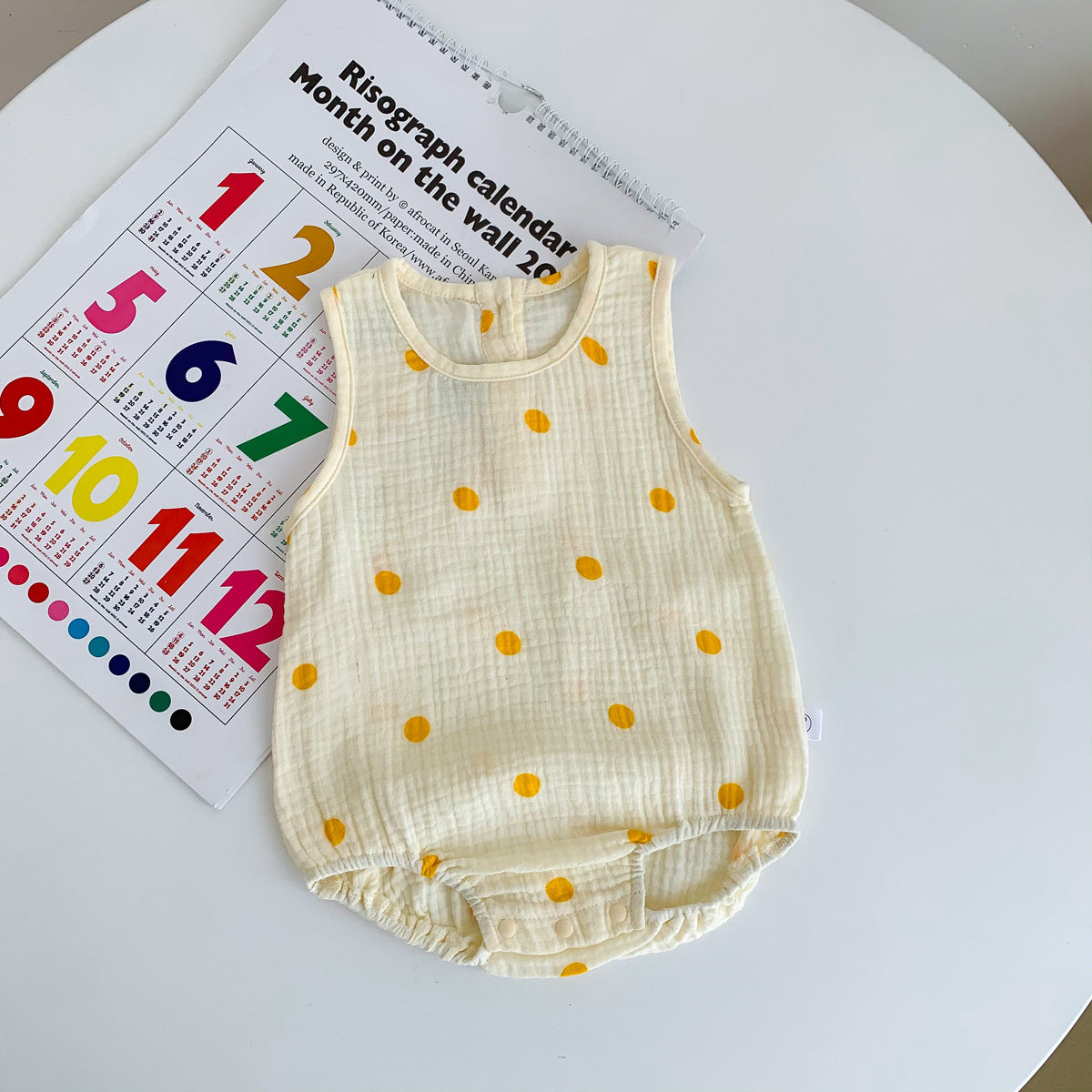 Ropa infantil estilo A en stock, mono de tela Zou para bebé para hombre y mono infantil de verano de celebridades nórdicas de Internet, ropa para gatear de manga corta 