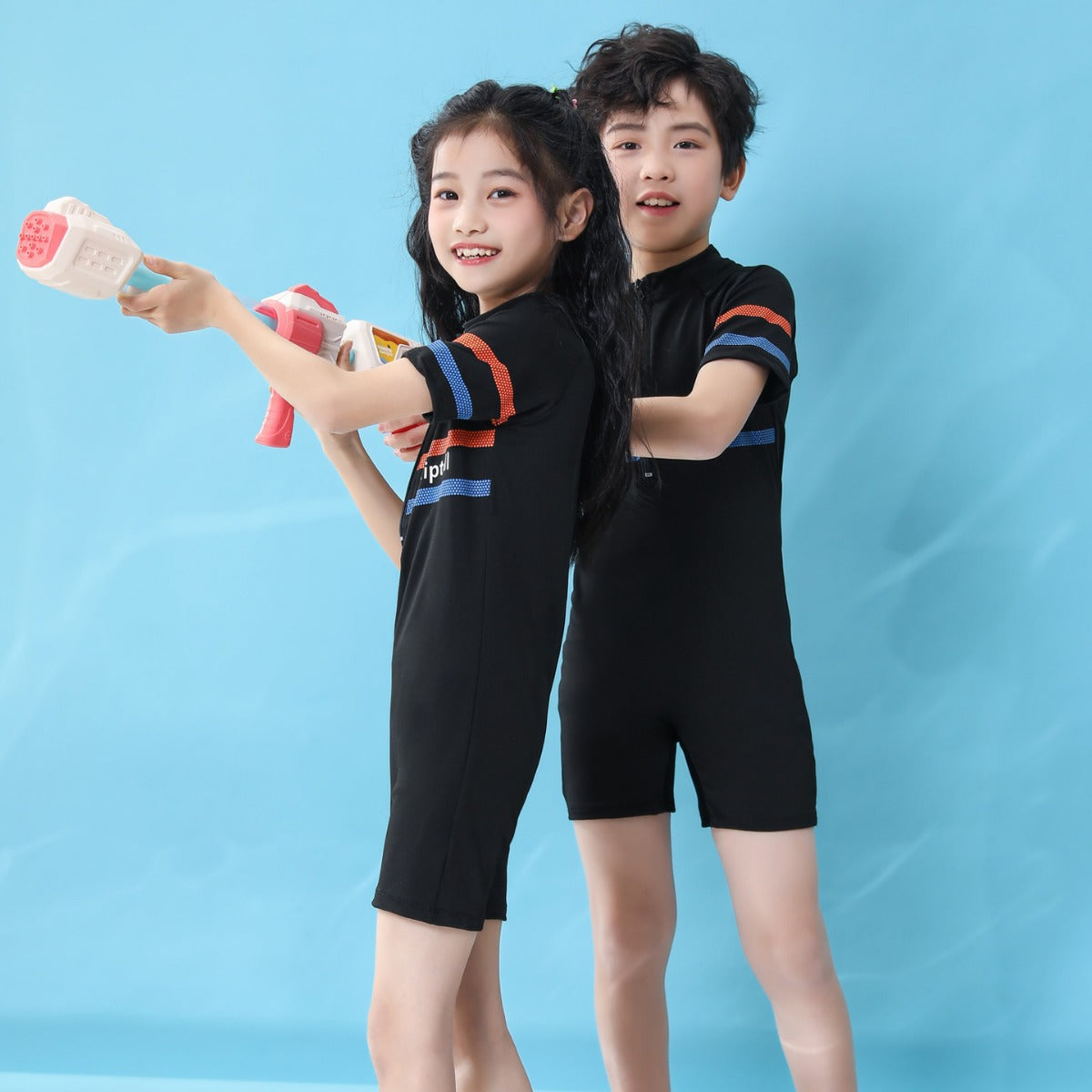 Traje de baño de ángulo plano de manga corta para niños pequeños, medianos y grandes, niños y niñas, traje de baño para padres e hijos, versión coreana, traje de entrenamiento de secado rápido para hermanos, 0,1 kg 